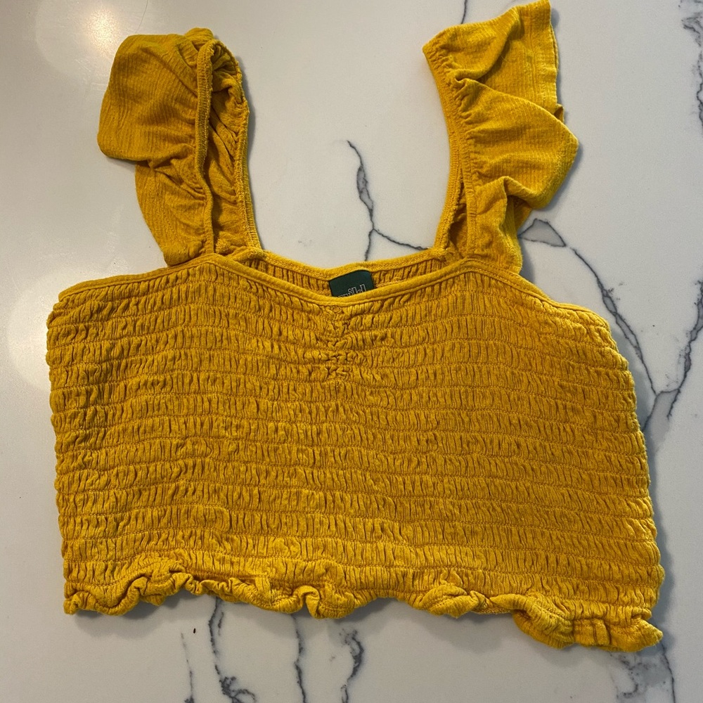 Crop top